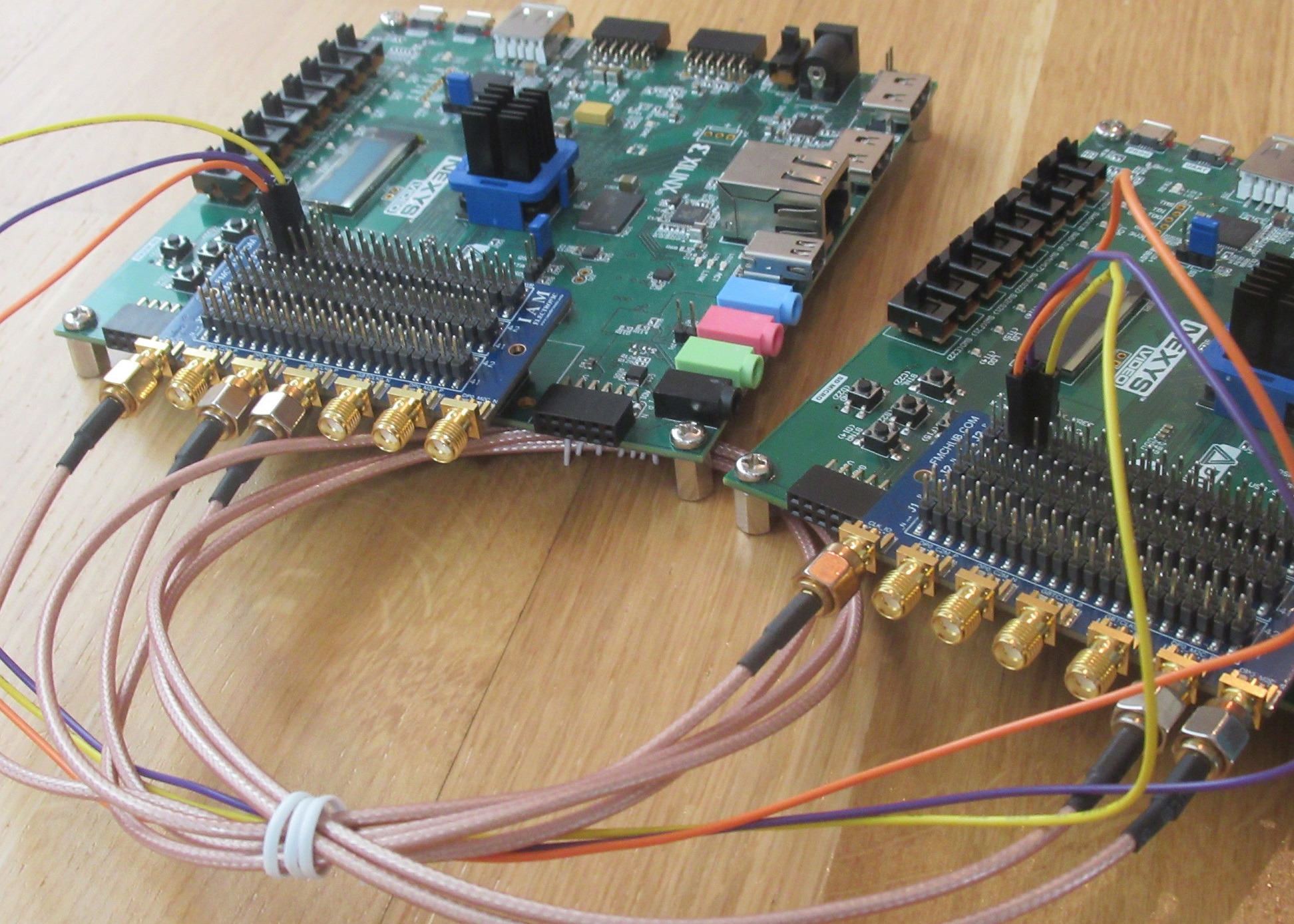 Board-to-board interconnection with the FMC LPC Pin Header Board